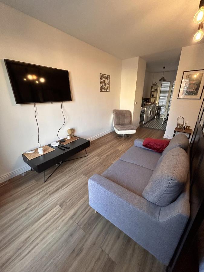 Le Verlaine, Studio En Centre Ville A Deux Minutes Des Plages Mentona Zewnętrze zdjęcie